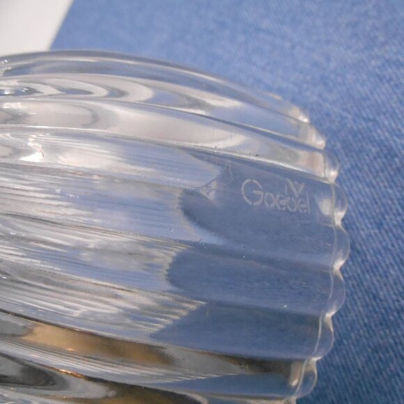 VINTAGE 1978 GOEBEL ANNUAL GLASS CRYSTAL BELL PRAYING GIRL WEST GERMANY HUMMEL - Picture 13 of 15